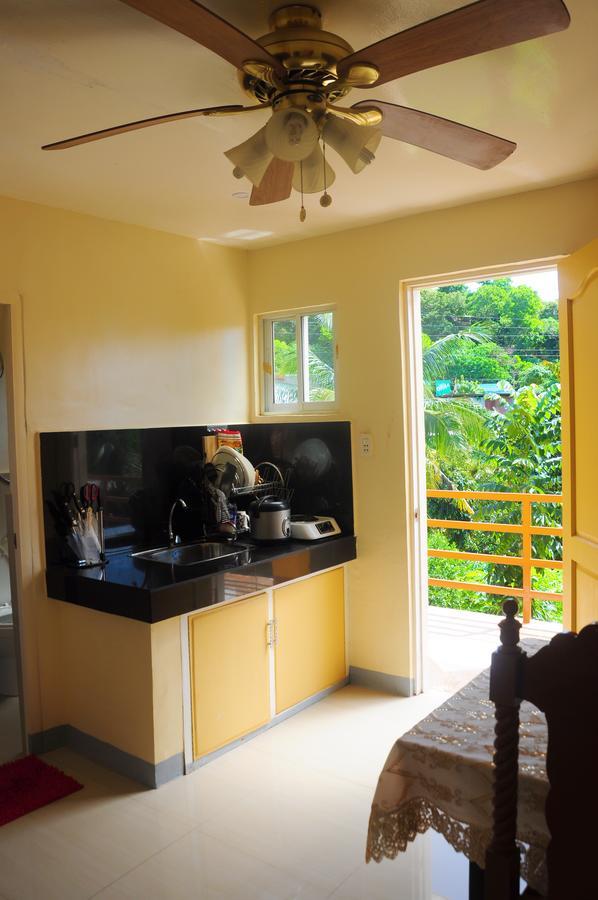 Jims Castle Inn Coron Bagian luar foto